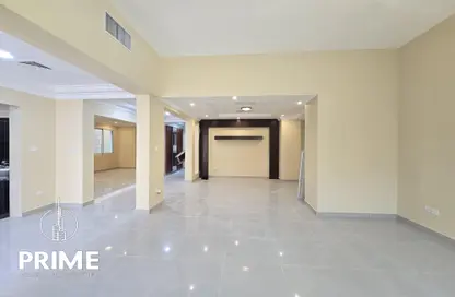 Villa - 4 Bedrooms - 5 Bathrooms for rent in Mushrif Gardens - Al Mushrif - Abu Dhabi