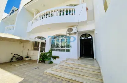 Apartment - 2 Bedrooms - 1 Bathroom for rent in Hai Al Qalaa - Al Jaheli - Al Ain