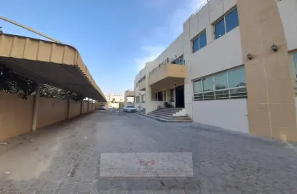 Villa - 4 Bedrooms - 5 Bathrooms for rent in Mohamed Bin Zayed Centre - Mohamed Bin Zayed City - Abu Dhabi