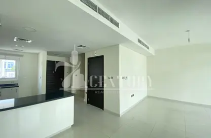 Villa - 3 Bedrooms - 3 Bathrooms for rent in Albizia - Damac Hills 2 - Dubai