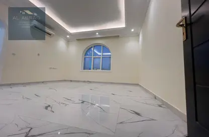 Apartment - 1 Bathroom for rent in Shakhbout City - Abu Dhabi