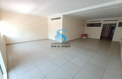 Apartment - 3 Bedrooms - 4 Bathrooms for rent in Street 64 - Al Nahda - Sharjah