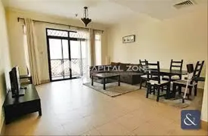 Apartment - 2 Bedrooms - 3 Bathrooms for sale in Miska 4 - Miska - Old Town - Dubai