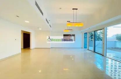 Apartment - 3 Bedrooms - 5 Bathrooms for rent in Marina Sunset Bay - The Marina - Abu Dhabi