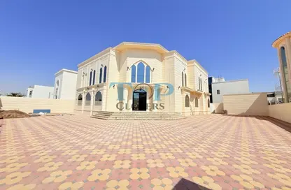 Villa - 7 Bedrooms for rent in Al Salamat - Al Ain