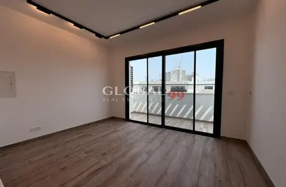 Apartment - 1 Bedroom - 2 Bathrooms for rent in Oakley Square Residences - Jumeirah Village Circle - Dubai