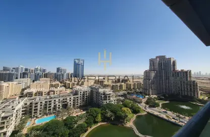 Apartment - 2 Bedrooms - 2 Bathrooms for sale in The Fairways North - The Fairways - The Views - Dubai