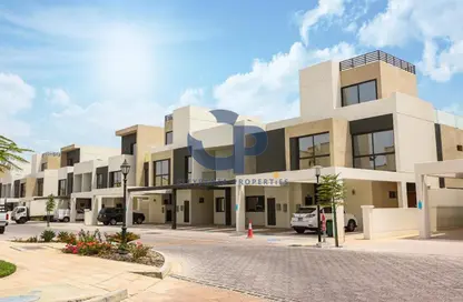 Apartment - 5 Bedrooms - 7 Bathrooms for rent in Faya at Bloom Gardens - Bloom Gardens - Al Salam Street - Abu Dhabi