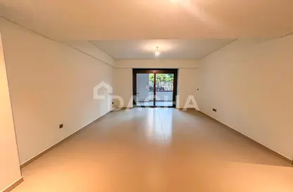 Duplex - 3 Bedrooms - 4 Bathrooms for rent in Act Towers - Opera District - Downtown Dubai - Dubai