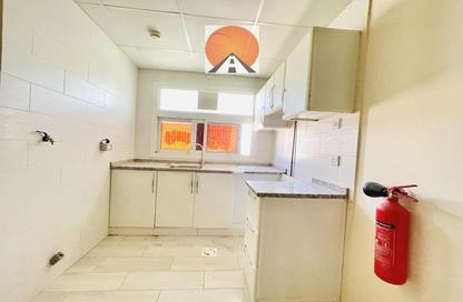 Apartment - 1 Bathroom for rent in Muwaileh 3 Building - Muwaileh - Sharjah