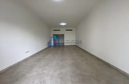 Apartment - 2 Bedrooms - 3 Bathrooms for rent in Rigga Road - Al Rigga - Deira - Dubai