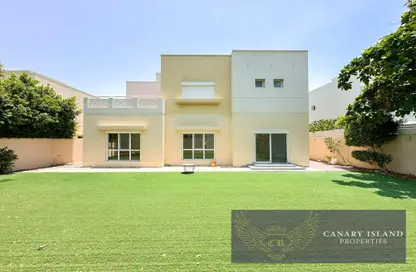 Villa - 4 Bedrooms - 5 Bathrooms for rent in Meadows 3 - Meadows - Dubai