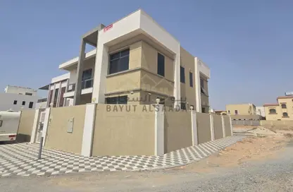 Villa - 5 Bedrooms - 5 Bathrooms for sale in Al Yasmeen 1 - Al Yasmeen - Ajman