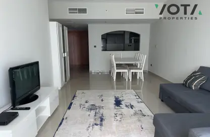 Apartment - 1 Bedroom - 2 Bathrooms for rent in Lake Point Tower - JLT Cluster N - Jumeirah Lake Towers - Dubai