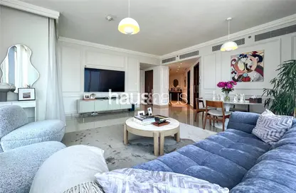 Apartment - 2 Bedrooms - 2 Bathrooms for sale in Boulevard Point - Downtown Dubai - Dubai