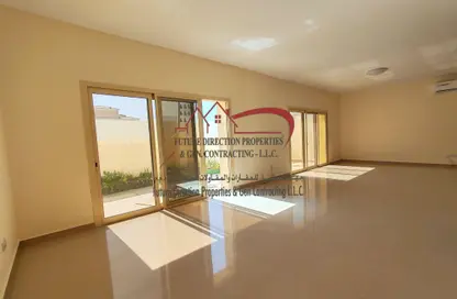 Compound - 3 Bedrooms - 6 Bathrooms for rent in Khalifa City A Villas - Khalifa City A - Khalifa City - Abu Dhabi