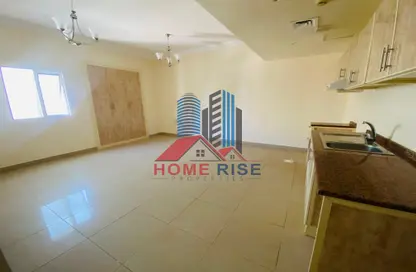 Apartment - Studio - 1 Bathroom for rent in Al Hafeet Tower 8 - Al Nahda - Sharjah