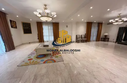 Villa - 5 Bedrooms - 7 Bathrooms for rent in Al Khaldeia Area - Sharjah