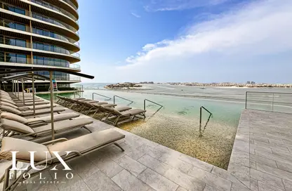 Apartment - 1 Bedroom - 1 Bathroom for sale in Grand Bleu Tower 2 - EMAAR Beachfront - Dubai Harbour - Dubai