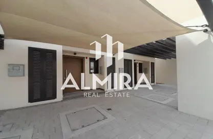 Townhouse - 2 Bedrooms - 3 Bathrooms for sale in Aldhay at Bloom Gardens - Bloom Gardens - Al Salam Street - Abu Dhabi