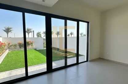 Villa - 3 Bedrooms - 4 Bathrooms for rent in Greenviews 2 - EMAAR South - Dubai South (Dubai World Central) - Dubai