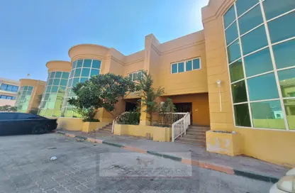 Villa - 3 Bedrooms - 4 Bathrooms for rent in Mohamed Bin Zayed Centre - Mohamed Bin Zayed City - Abu Dhabi