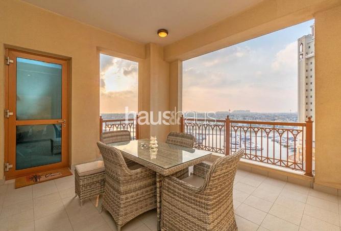 Apartment - 2 Bedrooms - 4 Bathrooms for rent in Marina Residences 1 - Marina Residences - Palm Jumeirah - Dubai