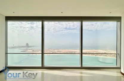 Apartment - 4 Bedrooms - 5 Bathrooms for rent in Landmark Tower - Corniche Road - Abu Dhabi