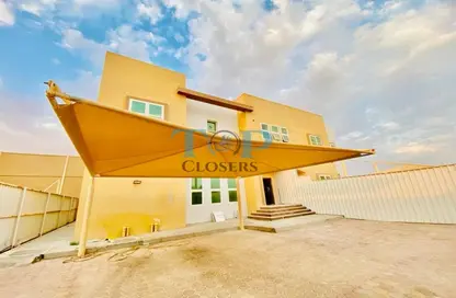 Villa - 4 Bedrooms - 6 Bathrooms for rent in Shaab Al Askar - Zakher - Al Ain