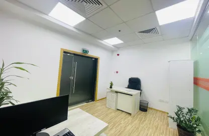 Office Space - Studio - 1 Bathroom for rent in Business Atrium Building - Oud Metha - Bur Dubai - Dubai