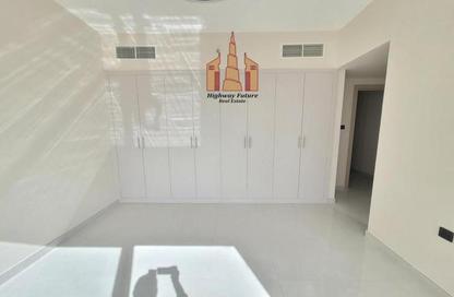 Apartment - 2 Bedrooms - 3 Bathrooms for rent in Muwaileh 29 Building - Muwaileh - Sharjah