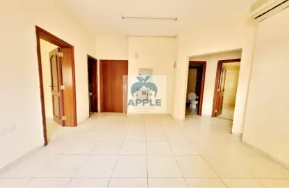 Apartment - 2 Bedrooms - 2 Bathrooms for rent in Muwailih Building - Muwaileh - Sharjah