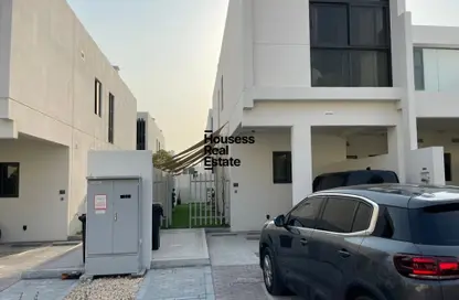 Villa - 3 Bedrooms - 5 Bathrooms for rent in Janusia - The Roots DAMAC Hills 2 - Damac Hills 2 - Dubai