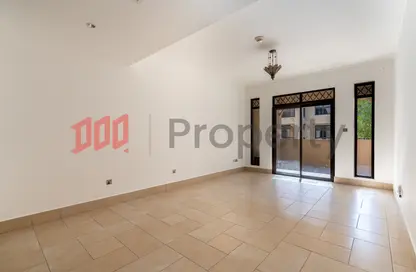 Apartment - 1 Bedroom - 2 Bathrooms for rent in Zaafaran 5 - Zaafaran - Old Town - Dubai