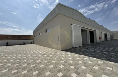 Warehouse - Studio - 7+ Bathrooms for rent in Wadi AL AIN 1 - Al Noud - Al Ain