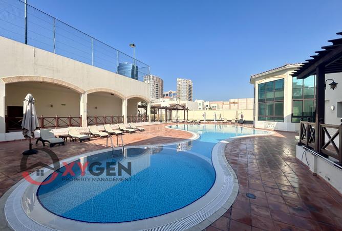 Villa - 5 Bedrooms - 7 Bathrooms for rent in Khalidiya Village - Al Khalidiya - Abu Dhabi