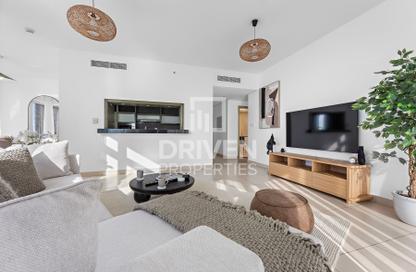 Apartment - 1 Bedroom - 2 Bathrooms for sale in The Lofts Central - The Lofts - Downtown Dubai - Dubai