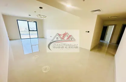 Apartment - 2 Bedrooms - 3 Bathrooms for rent in Muwaileh 29 Building - Muwaileh - Sharjah