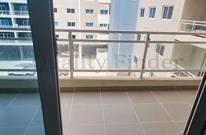 Apartment - 1 Bedroom - 2 Bathrooms for rent in Tower 12 - Al Reef Downtown - Al Reef - Abu Dhabi