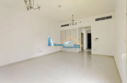 Apartment - 1 Bathroom for rent in Dilan Tower - Culture Village - Dubai