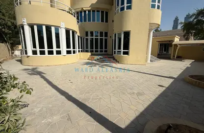 Villa - 5 Bedrooms for rent in Al Wasl - Dubai