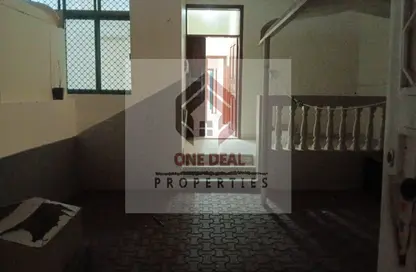 Apartment - 3 Bedrooms - 3 Bathrooms for rent in Al Niyadat - Al Ain