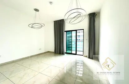 Apartment - 1 Bedroom - 2 Bathrooms for sale in The Square Tower - Jumeirah Village Circle - Dubai