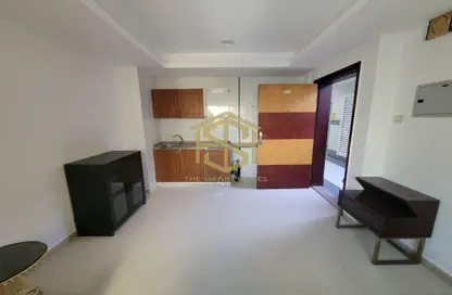 Apartment - 1 Bathroom for rent in Rolla Area - Sharjah