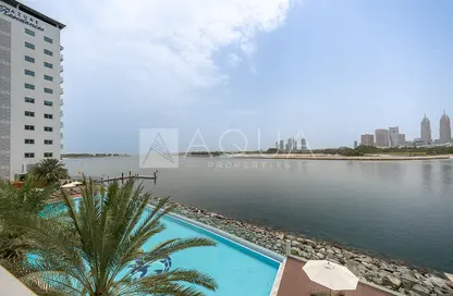 Apartment - 1 Bedroom - 2 Bathrooms for rent in Azure Residences - Palm Jumeirah - Dubai