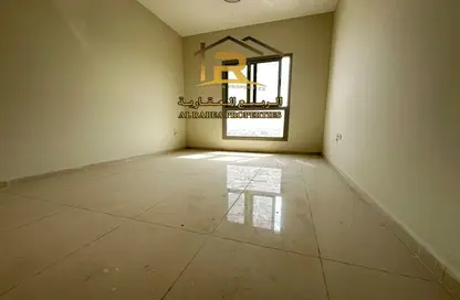 Apartment - 2 Bedrooms - 3 Bathrooms for rent in Al Jurf 2 - Al Jurf - Ajman Downtown - Ajman