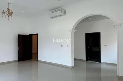 Villa - 5 Bedrooms - 6 Bathrooms for rent in Al Mushrif Villas - Al Mushrif - Abu Dhabi