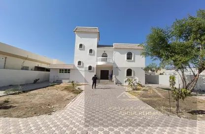 Villa - 5 Bedrooms - 4 Bathrooms for rent in Al Nekhailat - Al Heerah - Sharjah