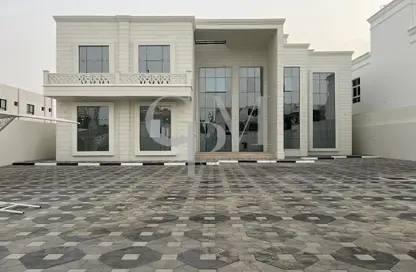 Villa - 7 Bedrooms for sale in Madinat Al Riyad - Abu Dhabi