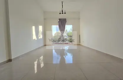 Apartment - 1 Bedroom - 2 Bathrooms for rent in Royal JVC Building - Jumeirah Village Circle - Dubai